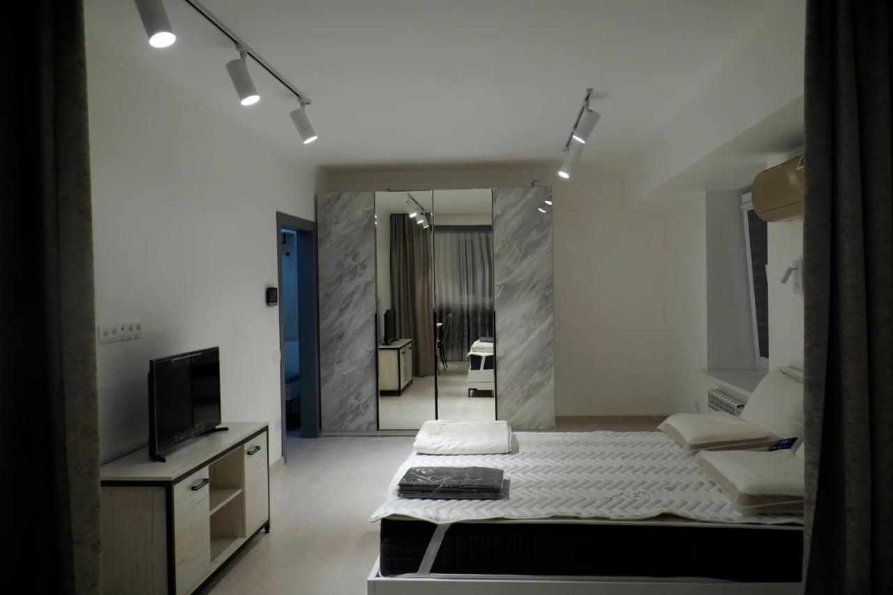 Holiday/Business Trip - Cozy, Bright And Comfortable Apartment 塔什干 外观 照片